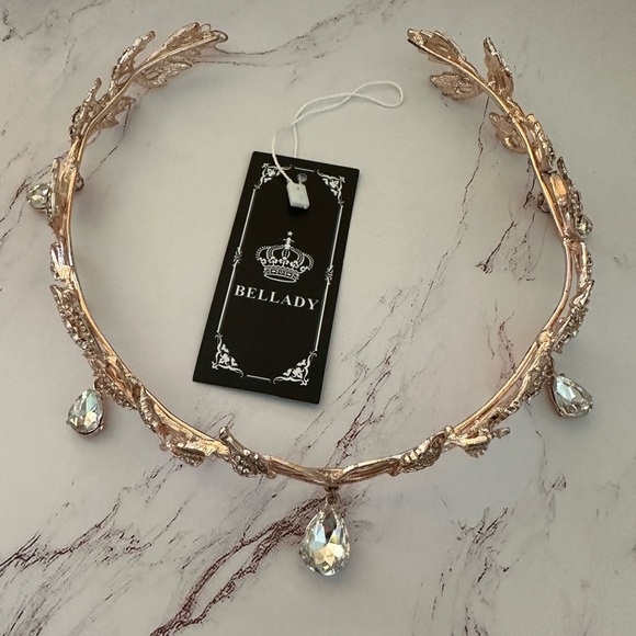 Bellady Gold Leaf Tiara Headband with Dangling Crystals - Picture 1 of 4